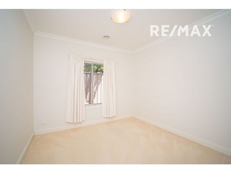 2 Ulandra Place, Estella NSW 2650