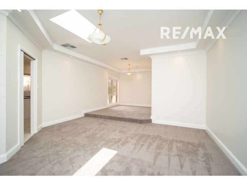 2 Ulandra Place, Estella NSW 2650