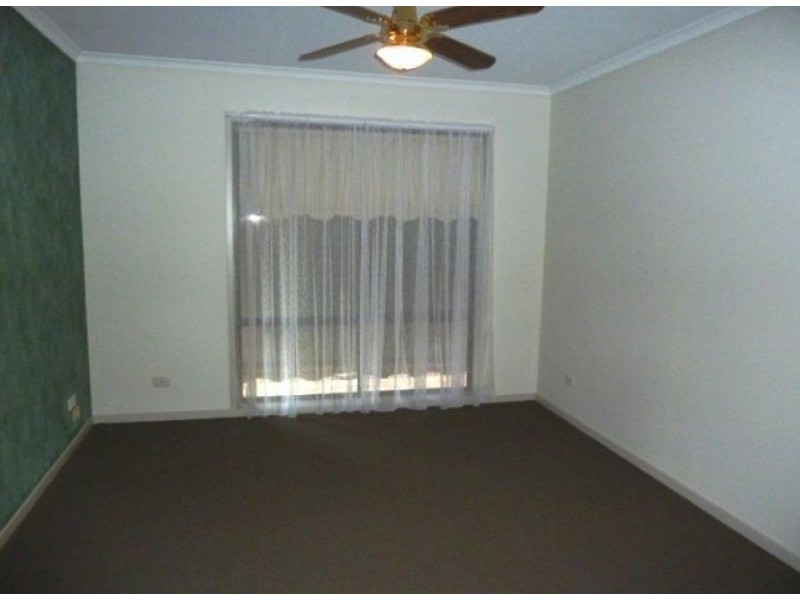 14 Frances Court, Ashmont NSW 2650
