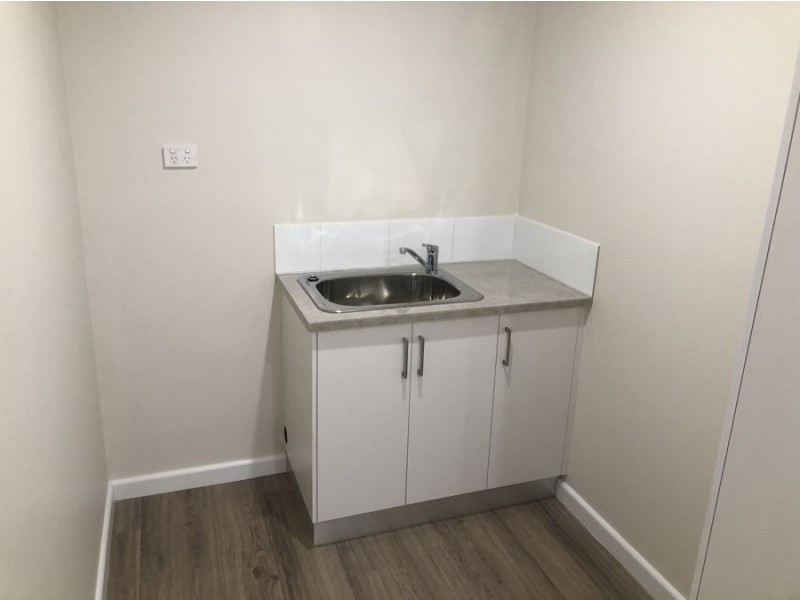 12 Sullivan Avenue, Wagga Wagga NSW 2650