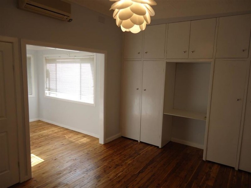 43 Northcott Parade, Wagga Wagga NSW 2650