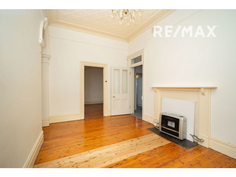 8 Best Street, Wagga Wagga NSW 2650