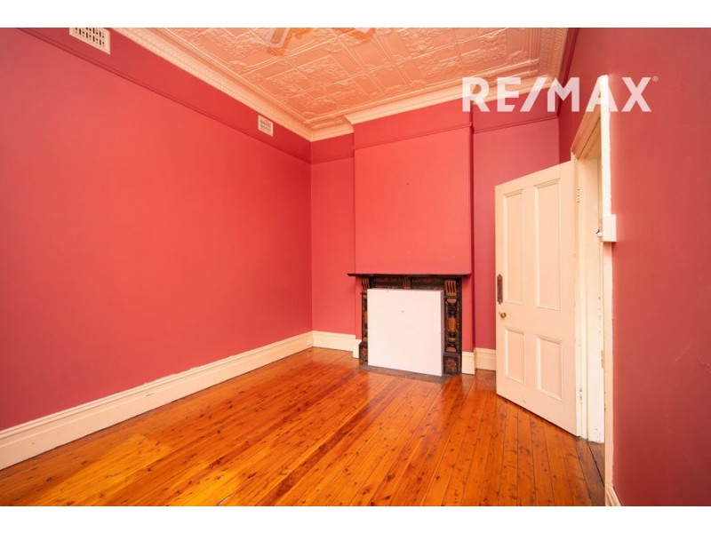 8 Best Street, Wagga Wagga NSW 2650