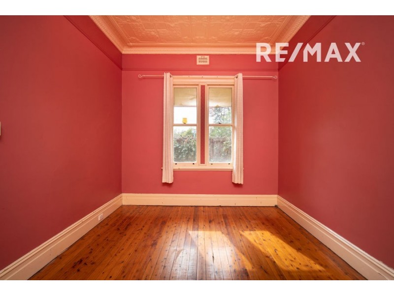 8 Best Street, Wagga Wagga NSW 2650