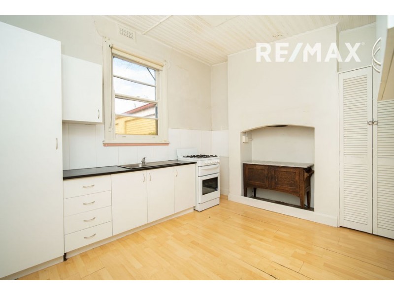 8 Best Street, Wagga Wagga NSW 2650