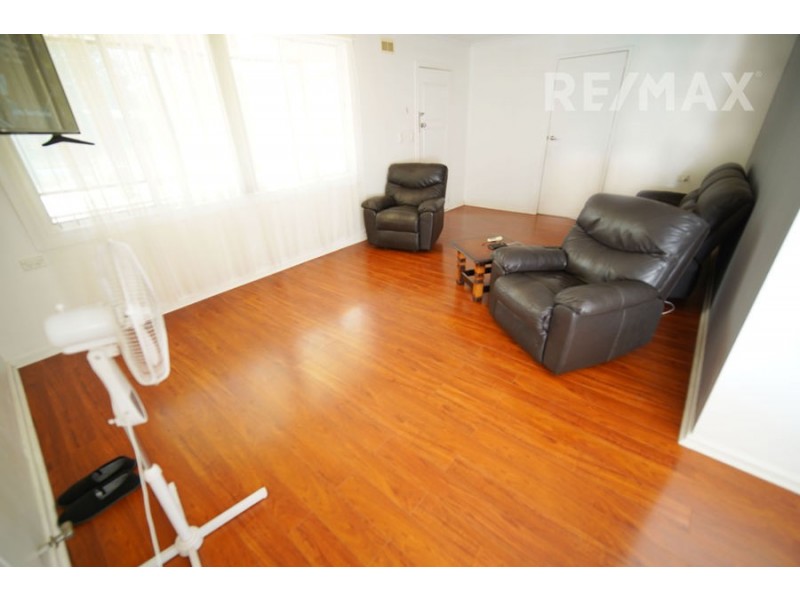 35 Chifley Crescent, Kooringal NSW 2650