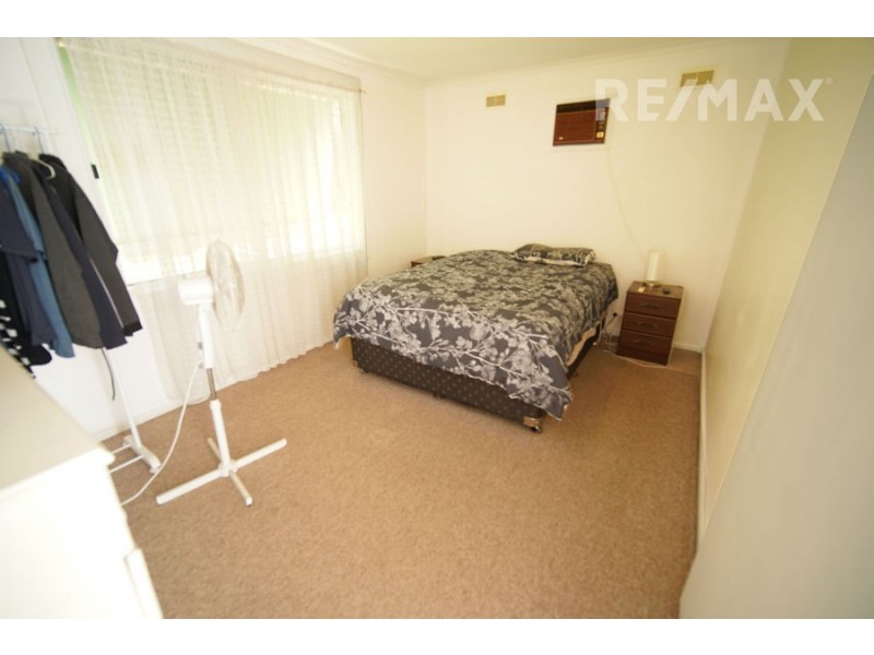 35 Chifley Crescent, Kooringal NSW 2650