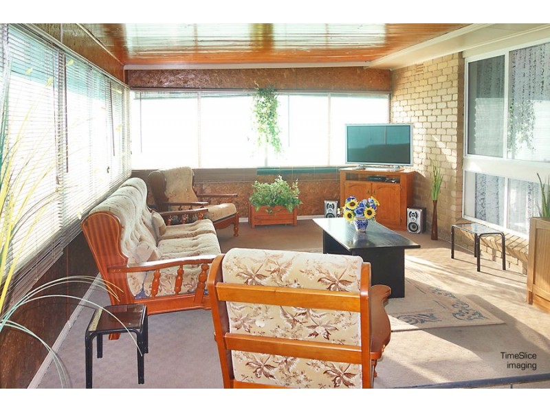 440 Lake Albert Road, Lake Albert NSW 2650