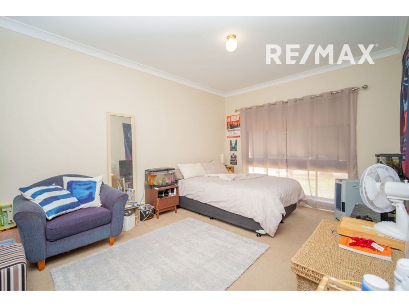 464 Kooringal Road, Lake Albert NSW 2650