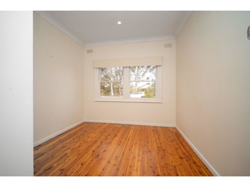 19 Lindsay Street, Wagga Wagga NSW 2650