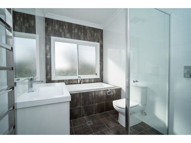 19 Lindsay Street, Wagga Wagga NSW 2650