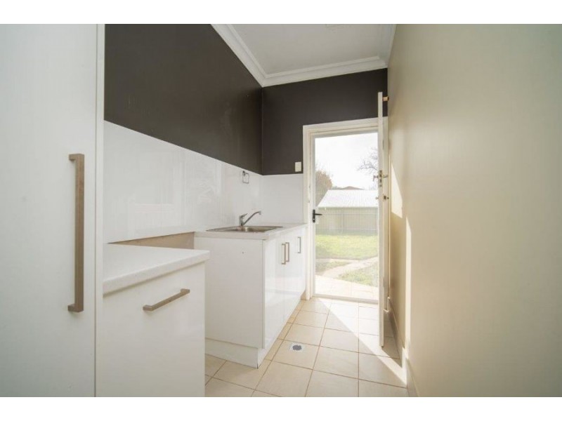 19 Lindsay Street, Wagga Wagga NSW 2650