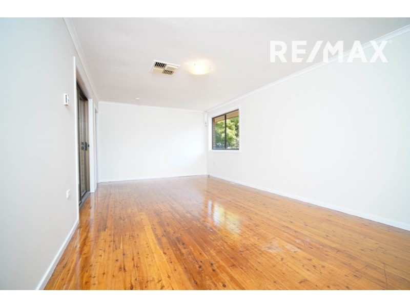 12 Allen Street, Wagga Wagga NSW 2650