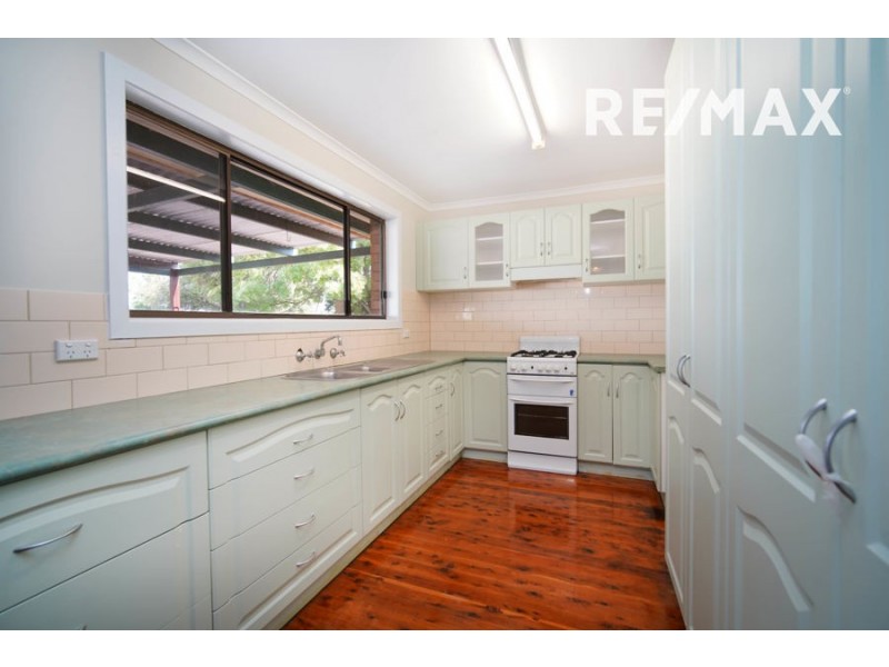 12 Allen Street, Wagga Wagga NSW 2650