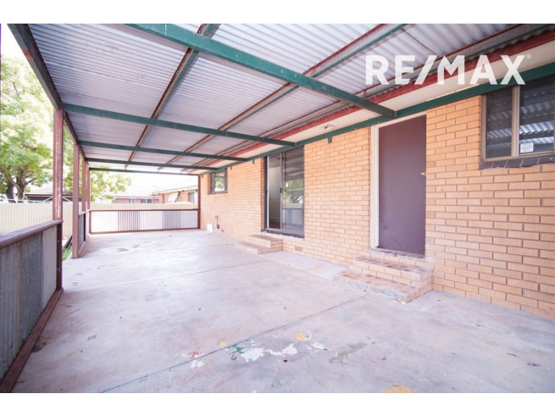 12 Allen Street, Wagga Wagga NSW 2650
