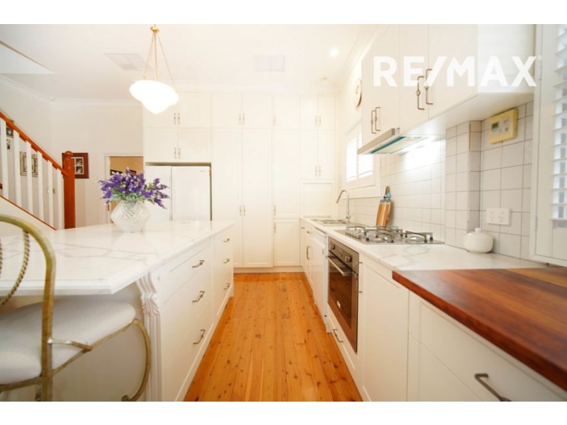 4 Darlow Street, Wagga Wagga NSW 2650