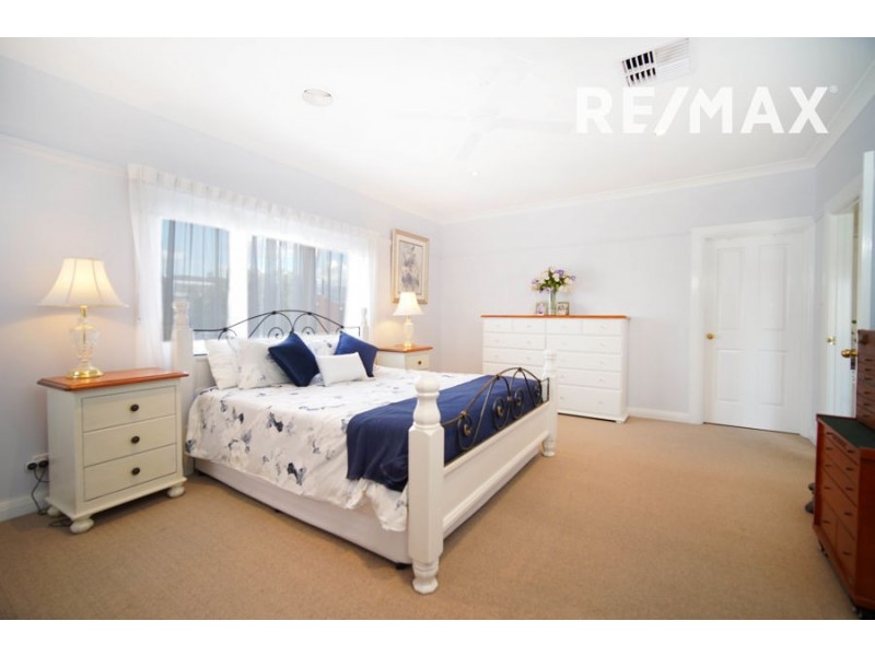 4 Darlow Street, Wagga Wagga NSW 2650