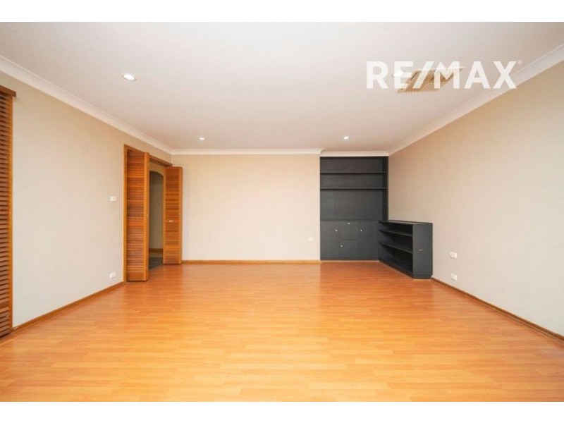 60 Graham Street, Lake Albert NSW 2650