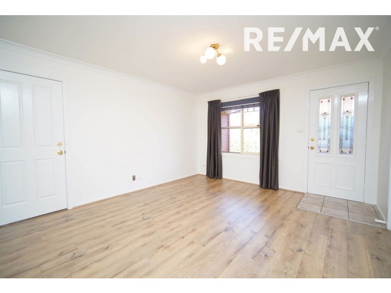 17/11 Crampton Street, Wagga Wagga NSW 2650