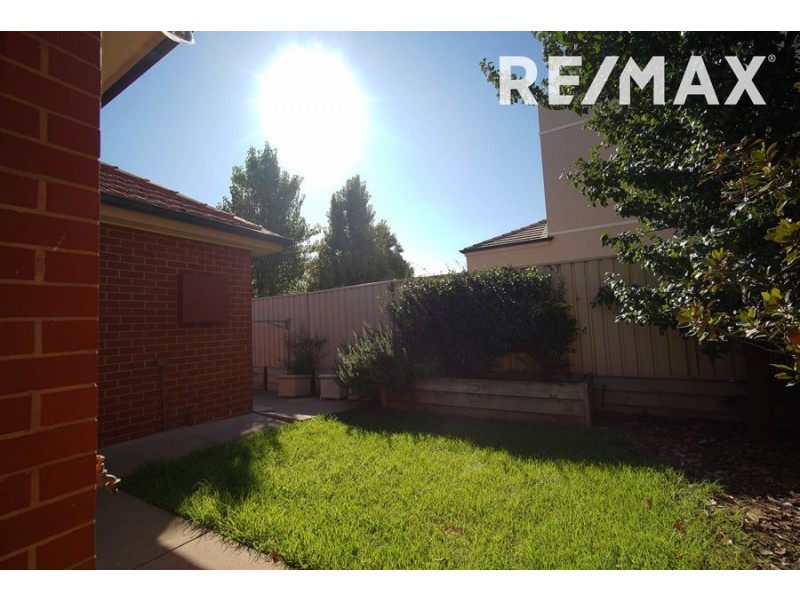 17/11 Crampton Street, Wagga Wagga NSW 2650