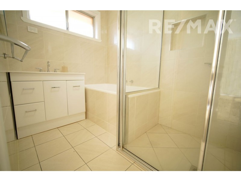 39 Nordlingen Drive, Tolland NSW 2650