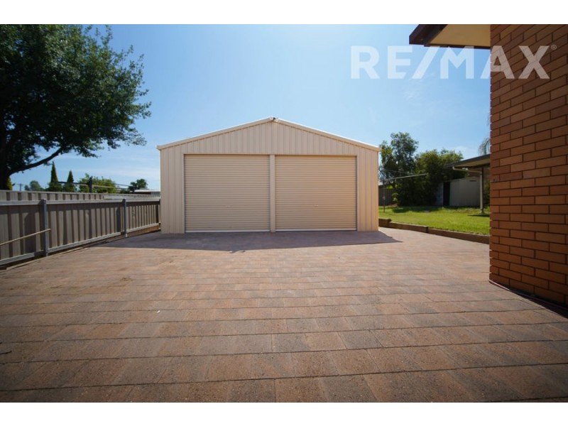 39 Nordlingen Drive, Tolland NSW 2650