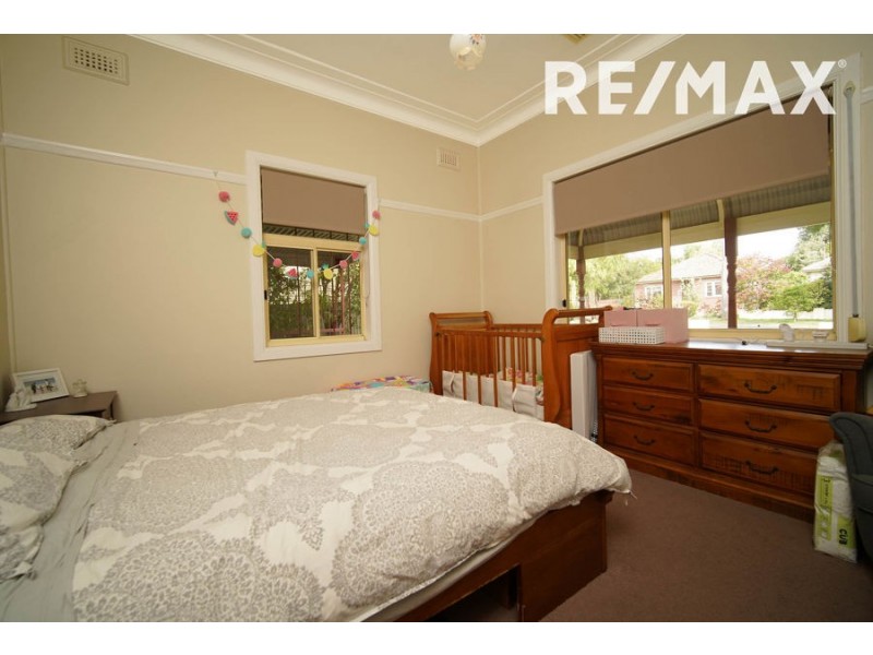 3 Sullivan Avenue, Wagga Wagga NSW 2650