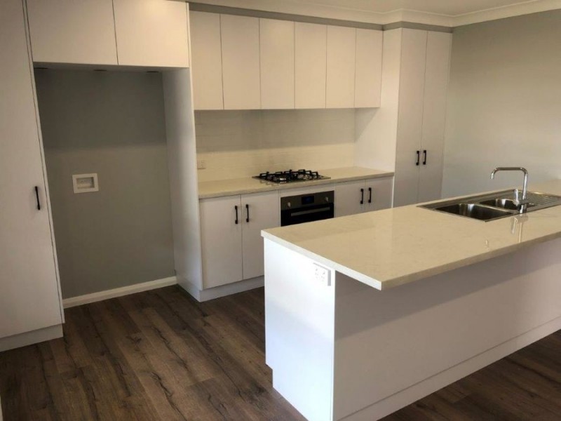 1/28 Messenger Avenue, Boorooma NSW 2650