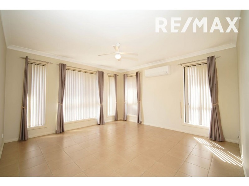 2/6 Yoogali Street, Glenfield Park NSW 2650