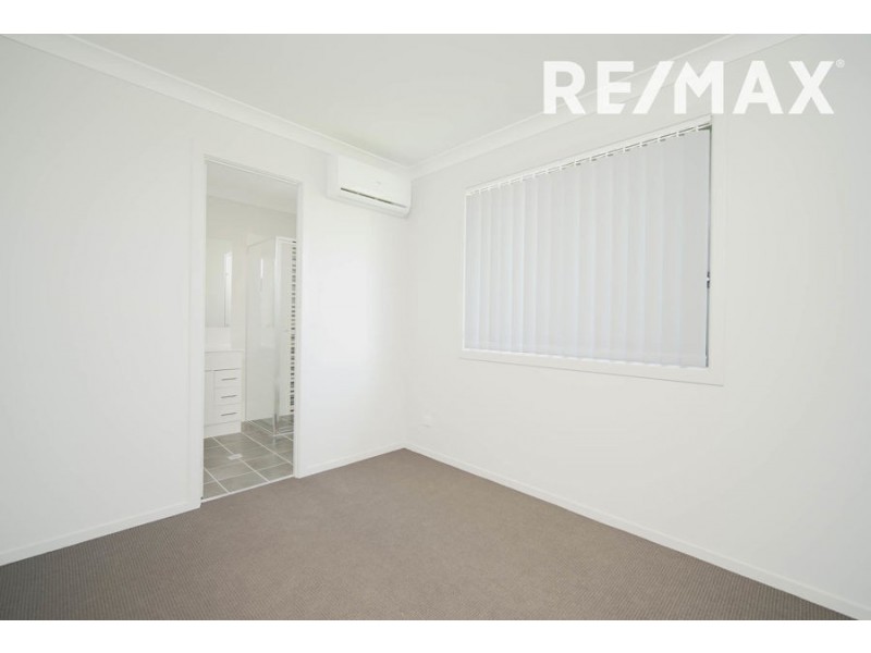 2/57 Coppabella Drive, Gobbagombalin NSW 2650