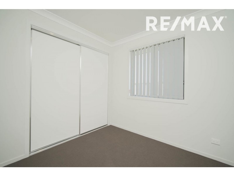2/57 Coppabella Drive, Gobbagombalin NSW 2650