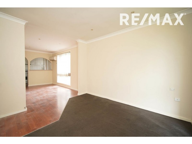 73 Ziegler Avenue, Kooringal NSW 2650