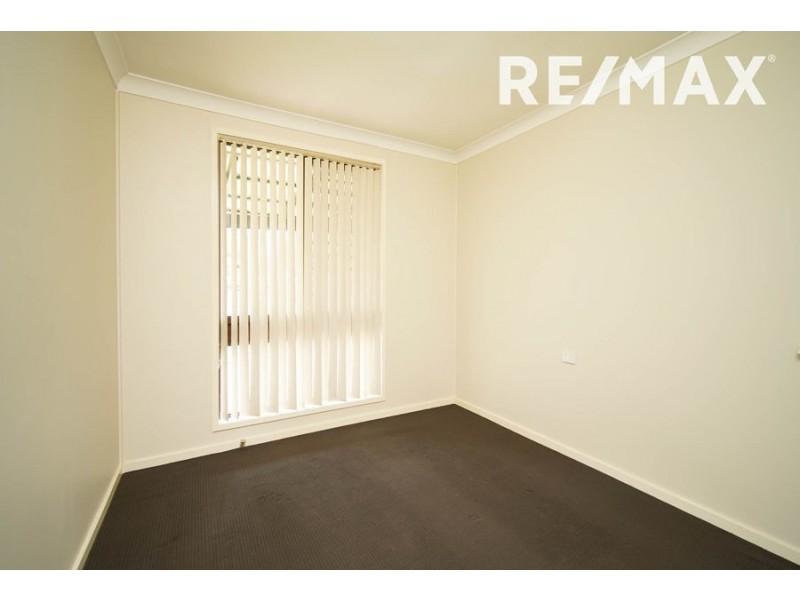 73 Ziegler Avenue, Kooringal NSW 2650