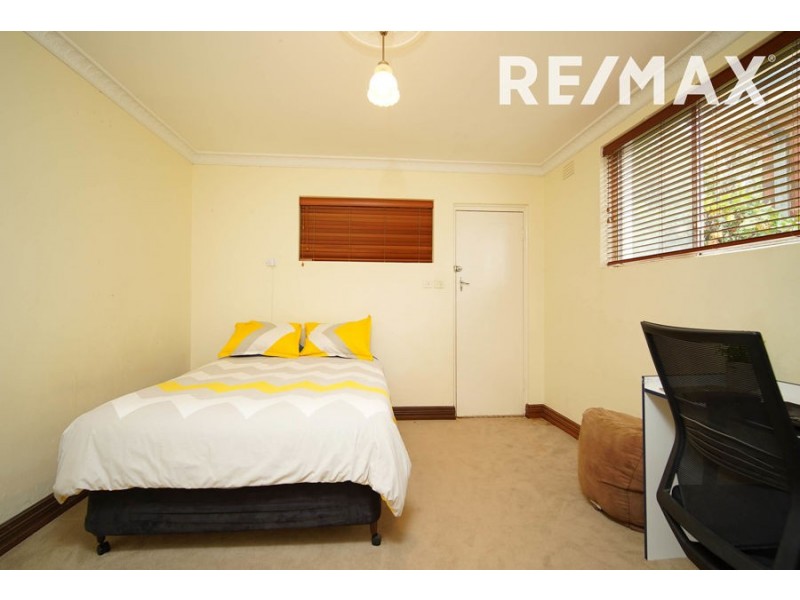 6 Beauty Point Avenue, Turvey Park NSW 2650