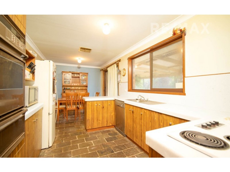 30 Undurra Drive, Glenfield Park NSW 2650