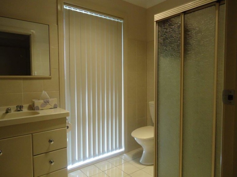 1/1 Overdale Drive, Bourkelands NSW 2650