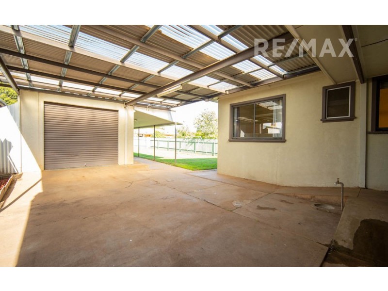166 Fernleigh Road, Turvey Park NSW 2650