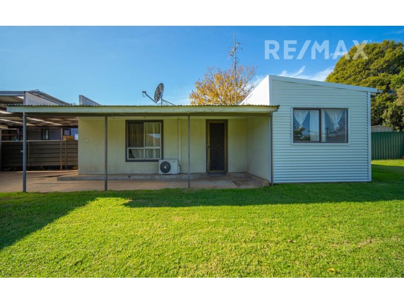 166 Fernleigh Road, Turvey Park NSW 2650