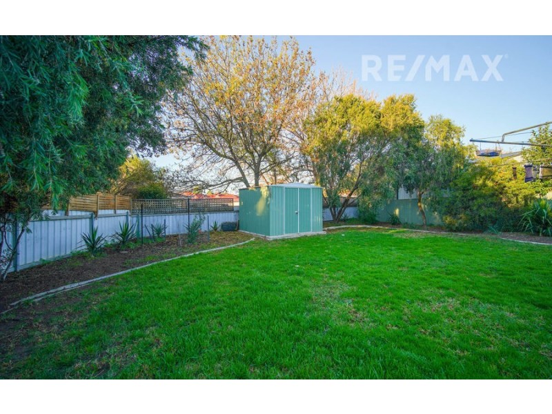 66 Balleroo Crescent, Glenfield Park NSW 2650