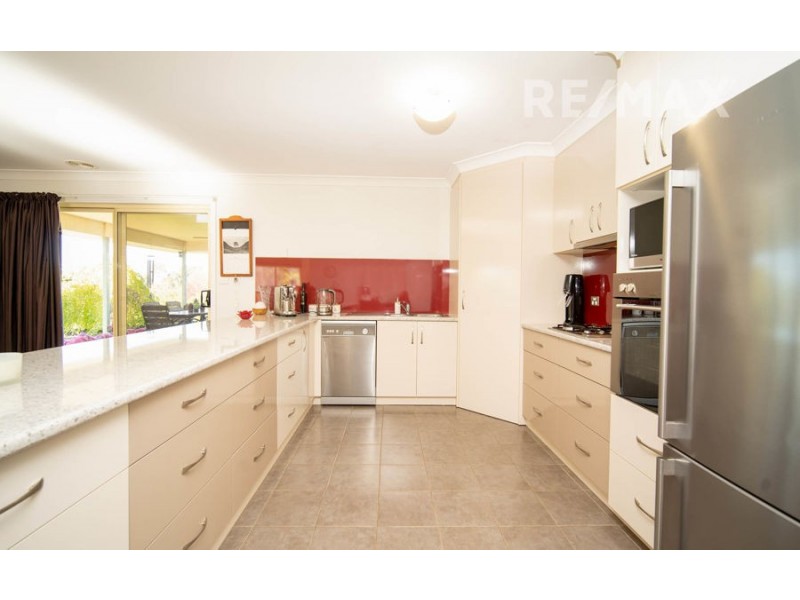 15 Peppermint Drive, Springvale NSW 2650
