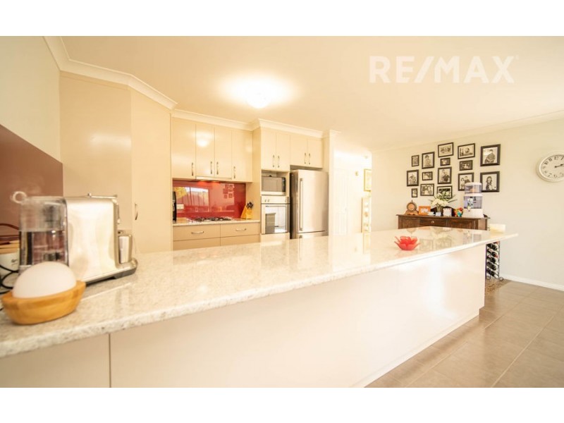 15 Peppermint Drive, Springvale NSW 2650