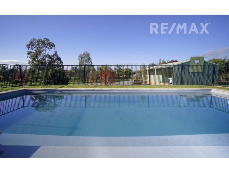 15 Peppermint Drive, Springvale NSW 2650
