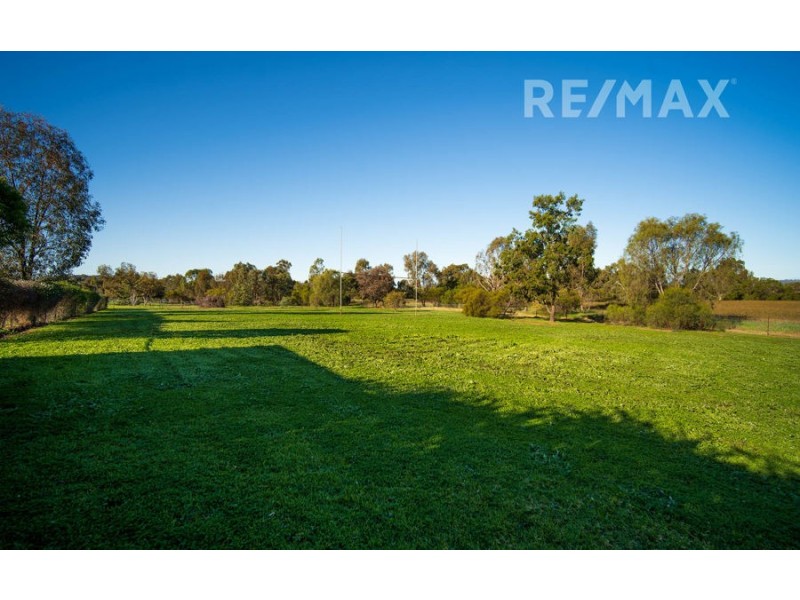 15 Peppermint Drive, Springvale NSW 2650