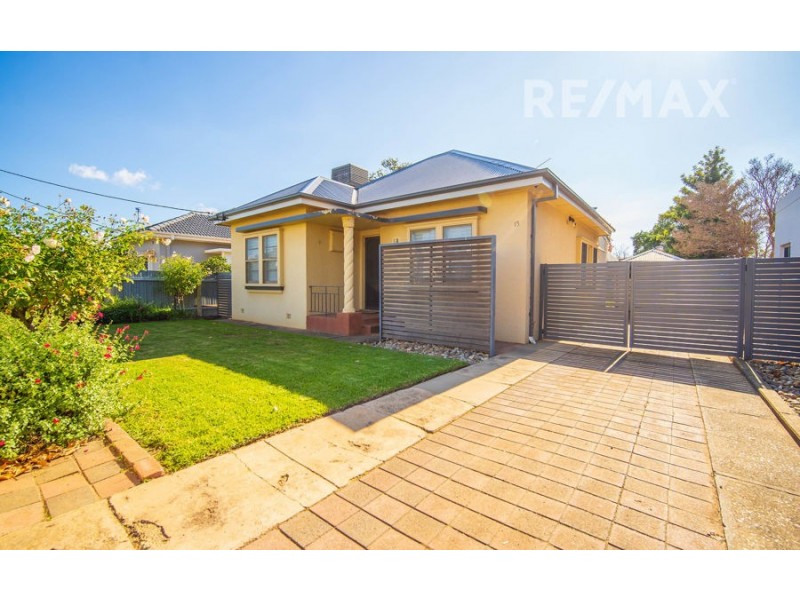 15 Chaston Street, Wagga Wagga NSW 2650