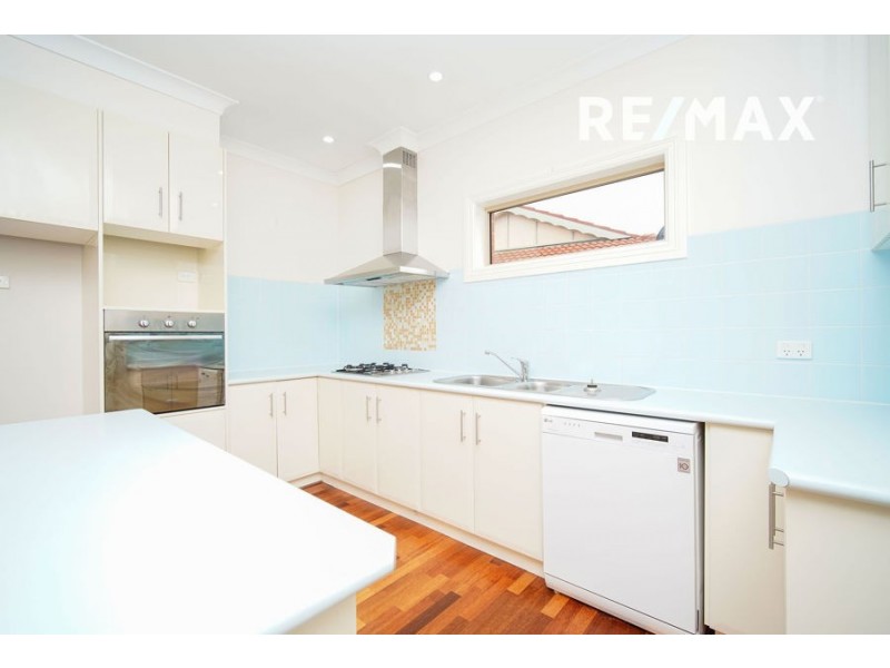 63 Brooklyn Drive, Bourkelands NSW 2650