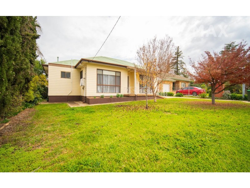 1/370 Lake Albert Road, Kooringal NSW 2650