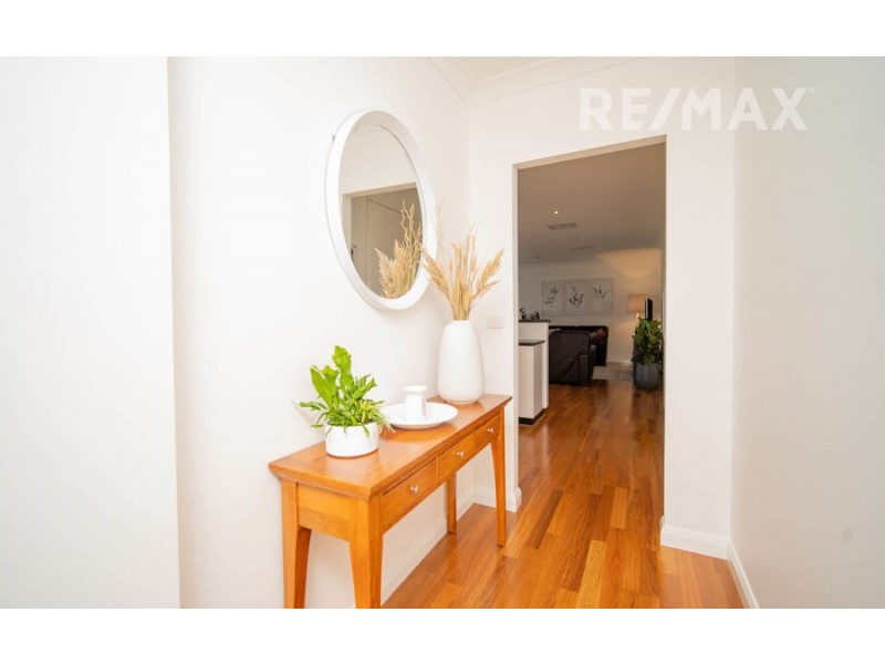 8 Cumberland Court, Tatton NSW 2650