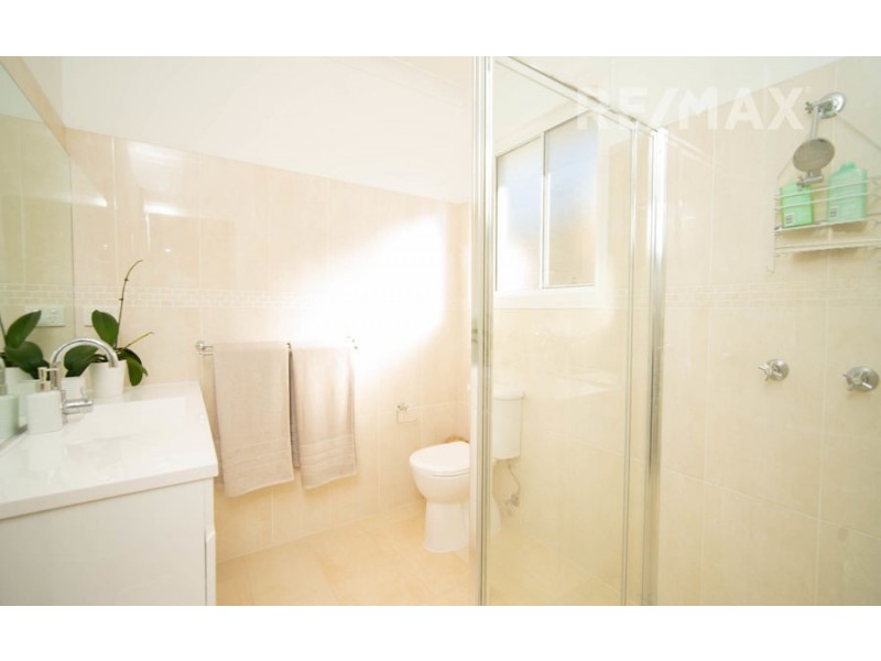 8 Cumberland Court, Tatton NSW 2650