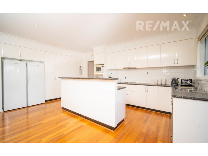 8 Cumberland Court, Tatton NSW 2650