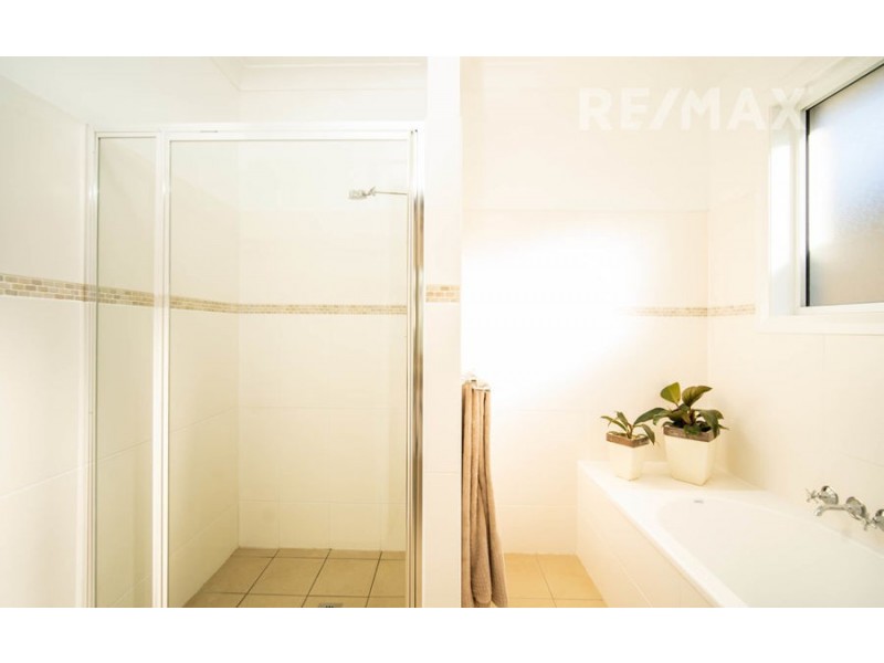 8 Cumberland Court, Tatton NSW 2650